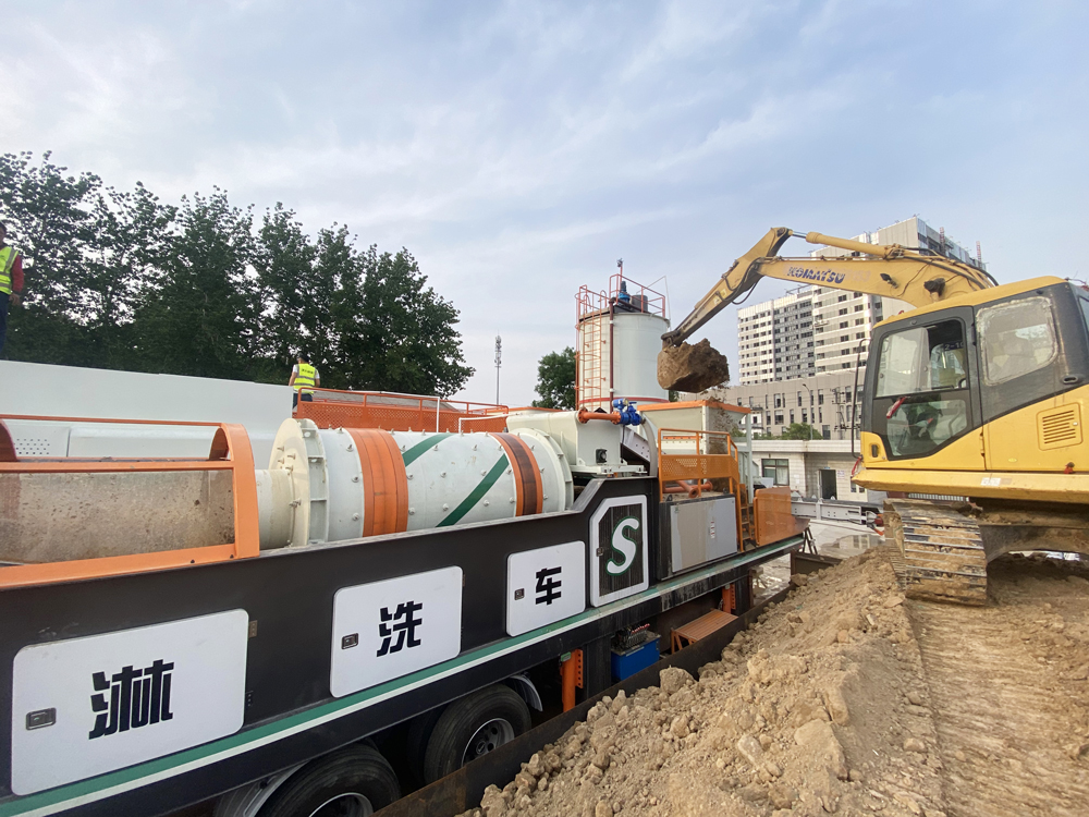 1754876569129820.jpg 土壤淋洗修復(fù)車